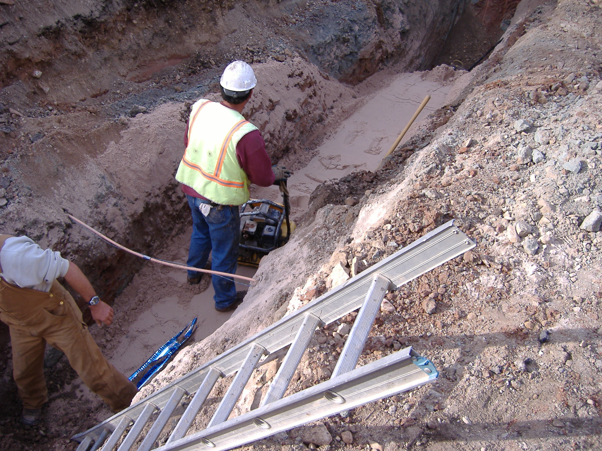 Maverick Construction Inc. excavation contractor builder water and sewer Northern Michigan